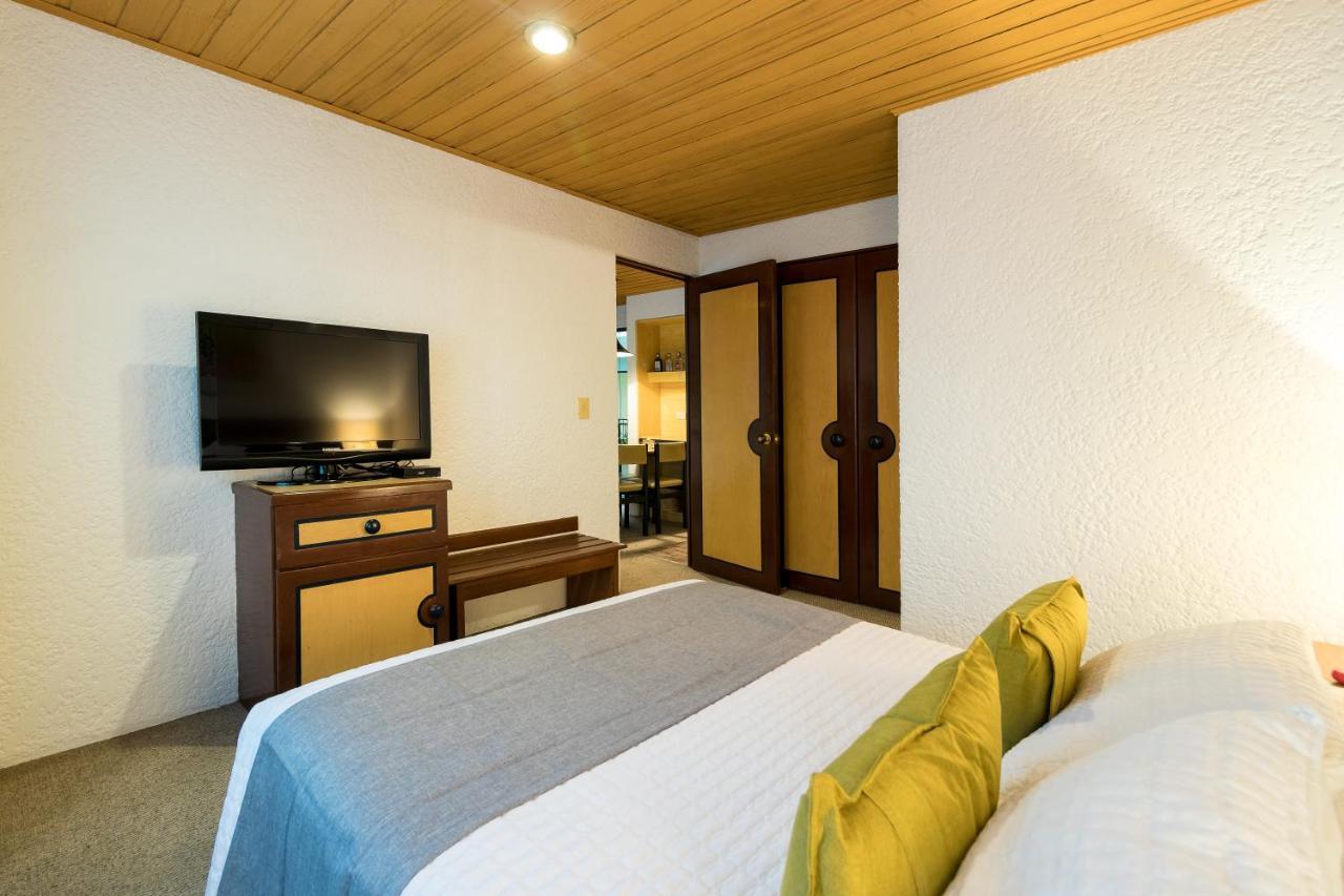 Hotel Suites Real 97 Богота Екстериор снимка