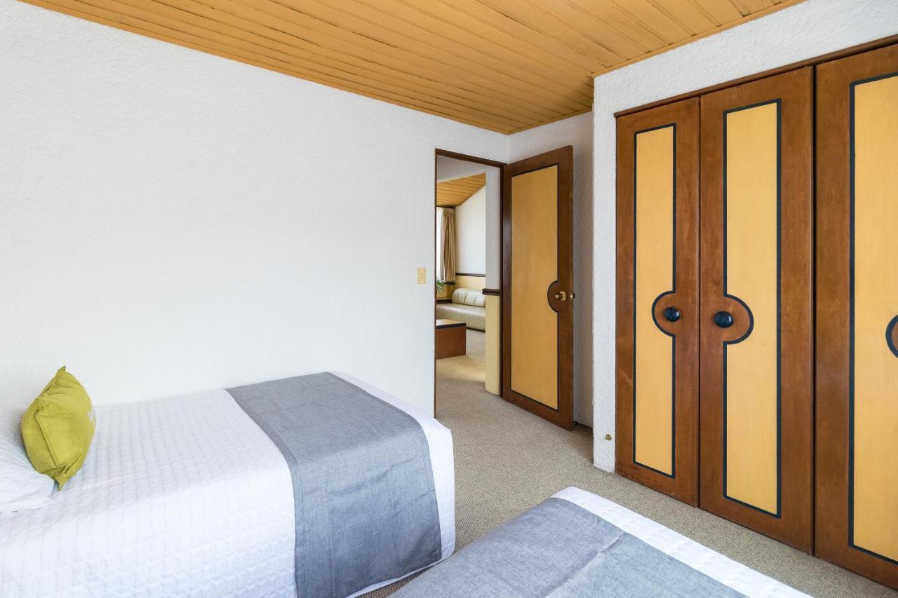 Hotel Suites Real 97 Богота Екстериор снимка