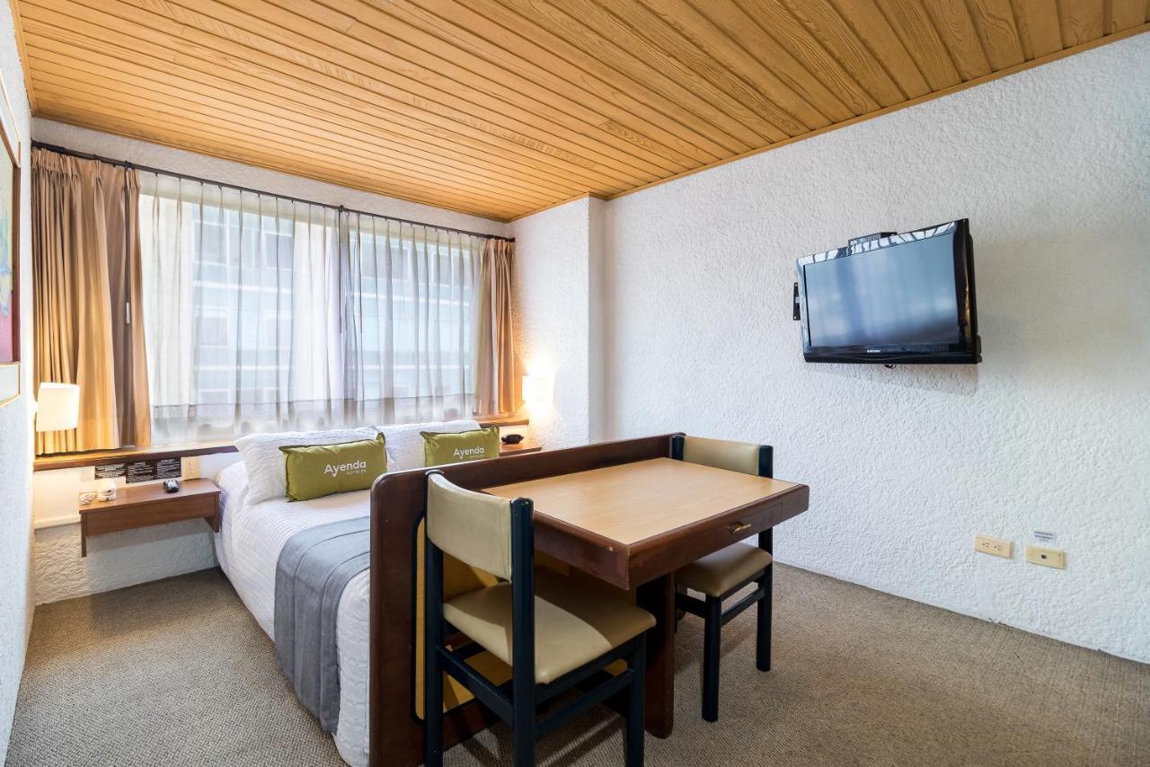 Hotel Suites Real 97 Богота Екстериор снимка