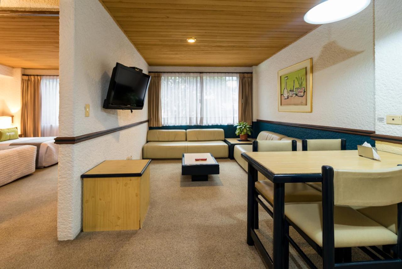 Hotel Suites Real 97 Богота Екстериор снимка